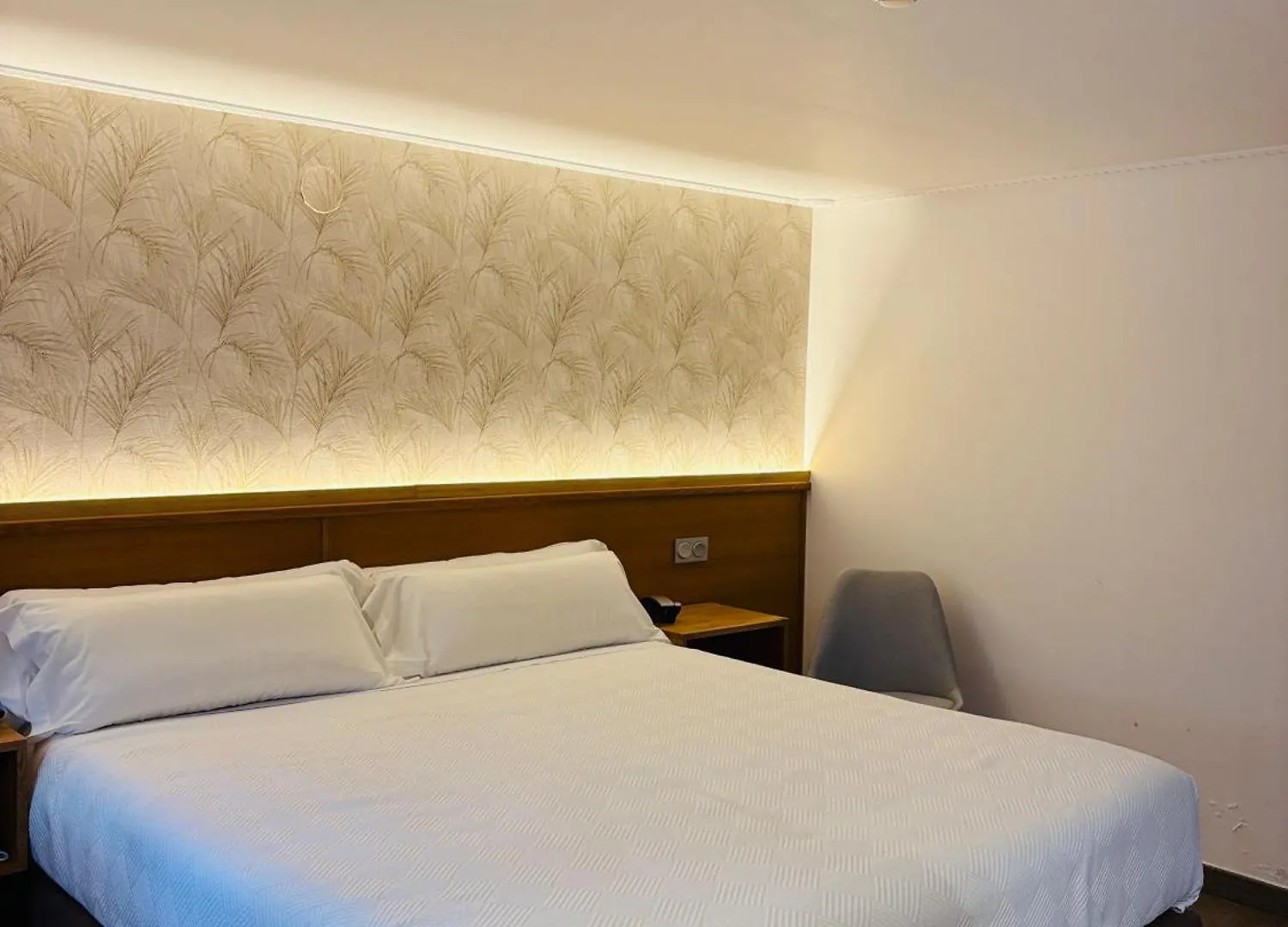 Oianume Hotel Urnieta 2*,  Spain